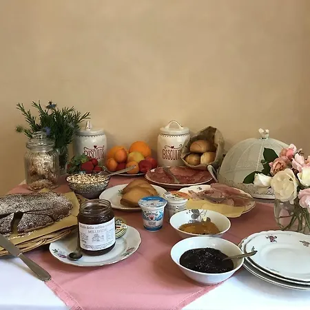 Bed and breakfast Tra I Campi Di Papaveri